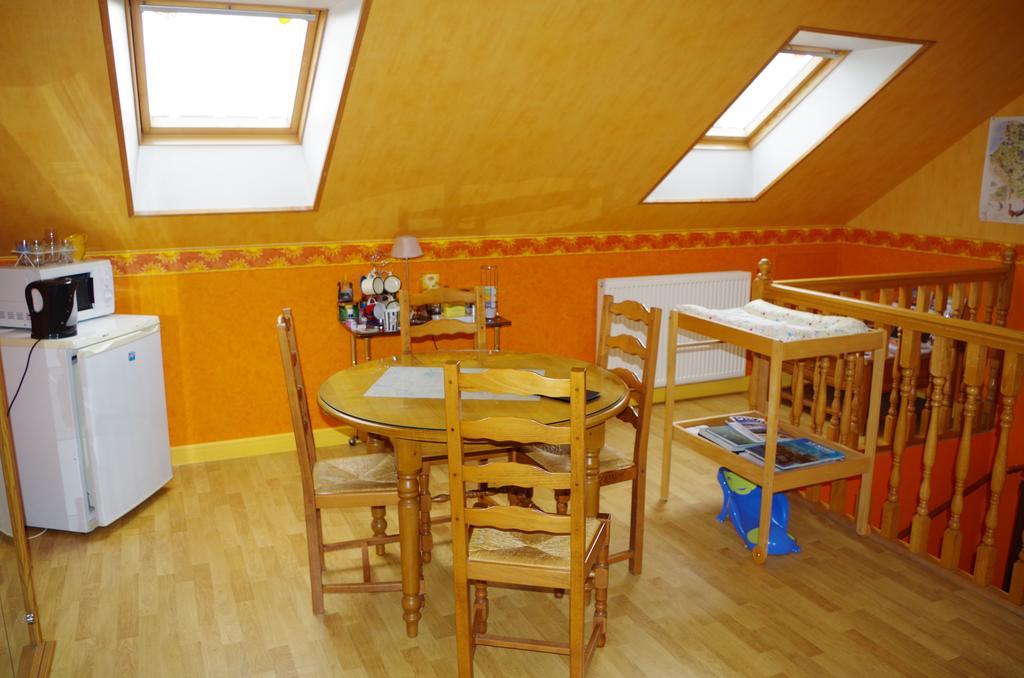 Bed and Breakfast Family Delcour Mailly-Maillet Екстер'єр фото
